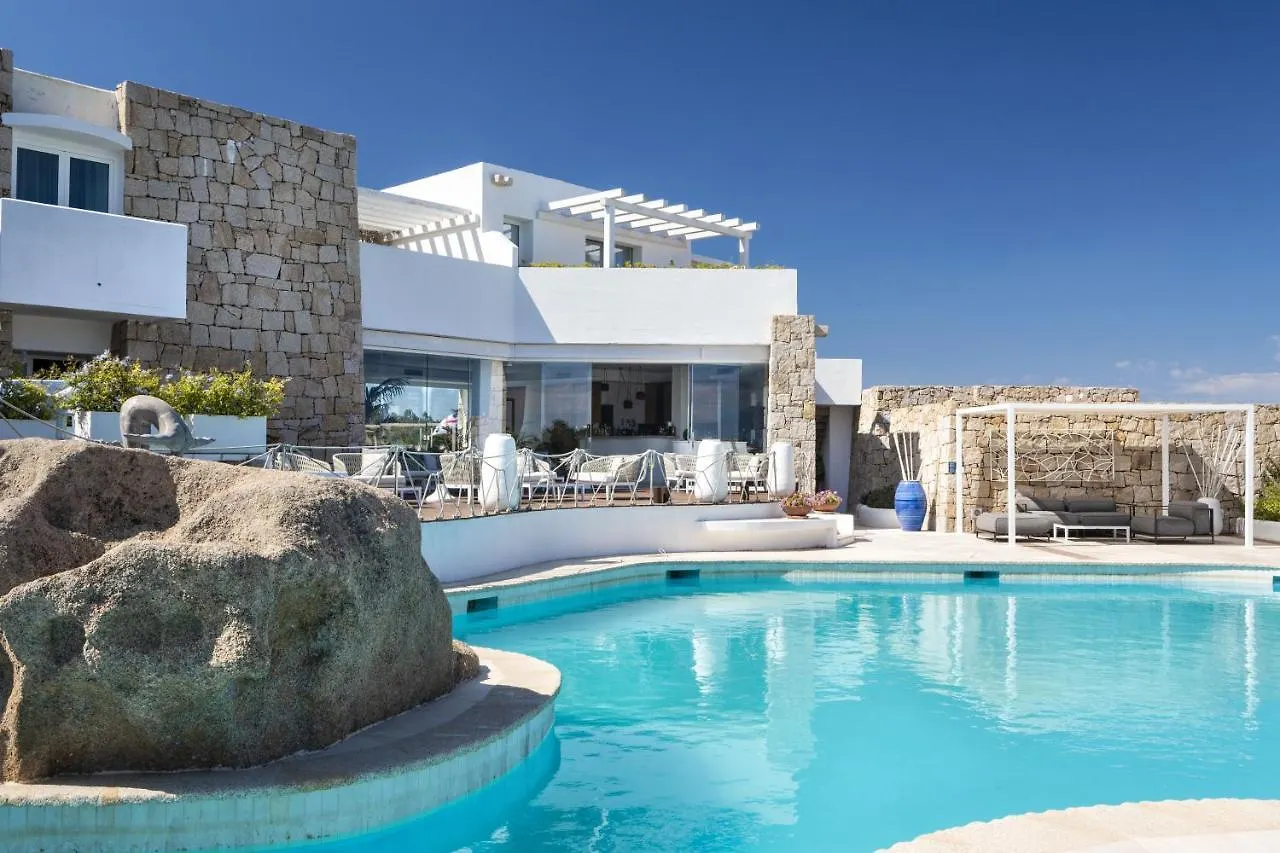 Hotel Grand Relais Dei Nuraghi (Adults Only) Baja Sardinia 5*,  Italy