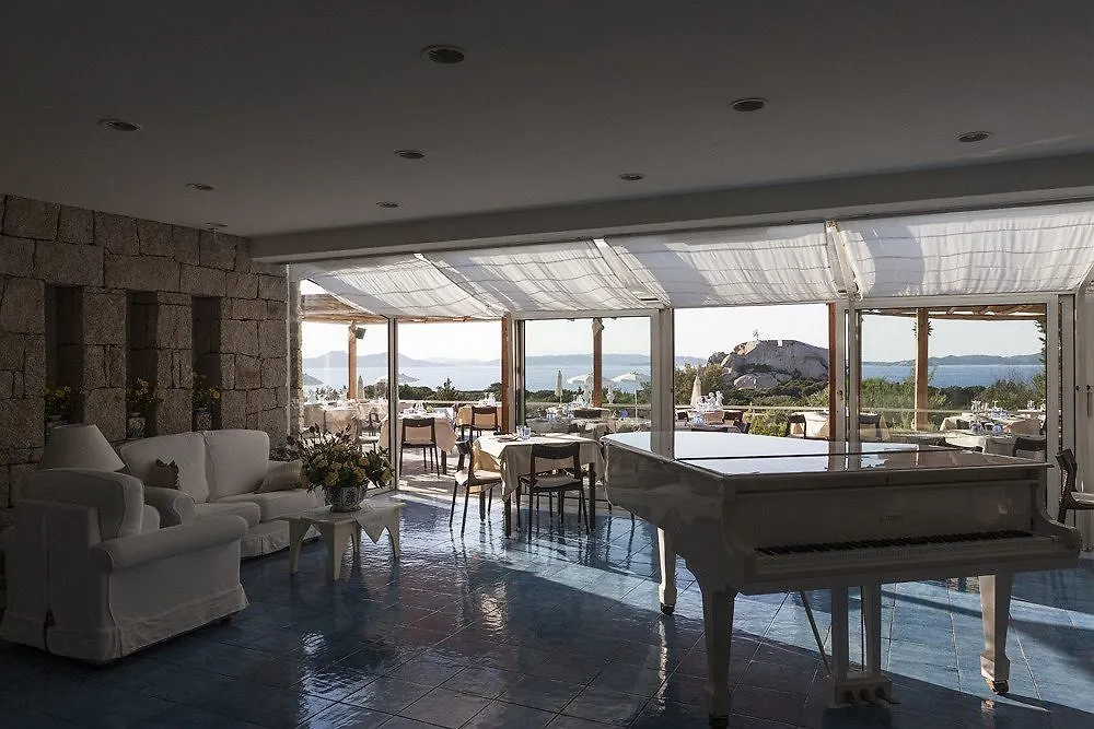 Hotel Grand Relais Dei Nuraghi (Adults Only) Baja Sardinia